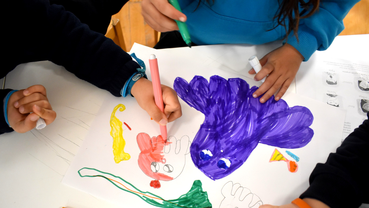 "Leo e o Polvo" de Isabelle Marinov | reportagem fotográfica | novembro 2025